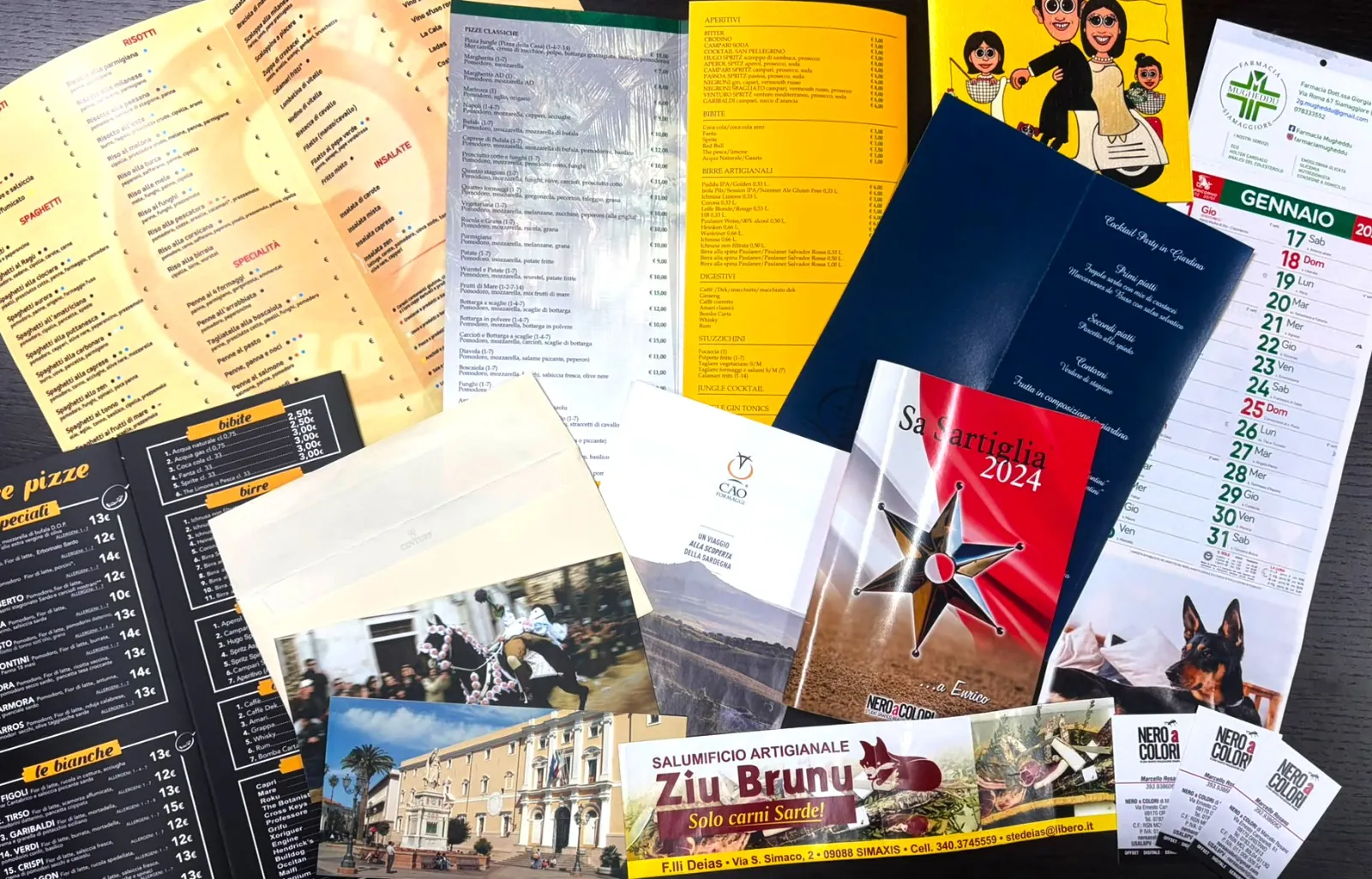 Menu, pieghevoli, calendari e biglietti da visita stampati in laser
